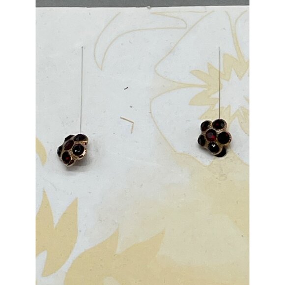 Mariana stud floral earrings red crystals hand made E-1166 241 READ NEW - Picture 3 of 7